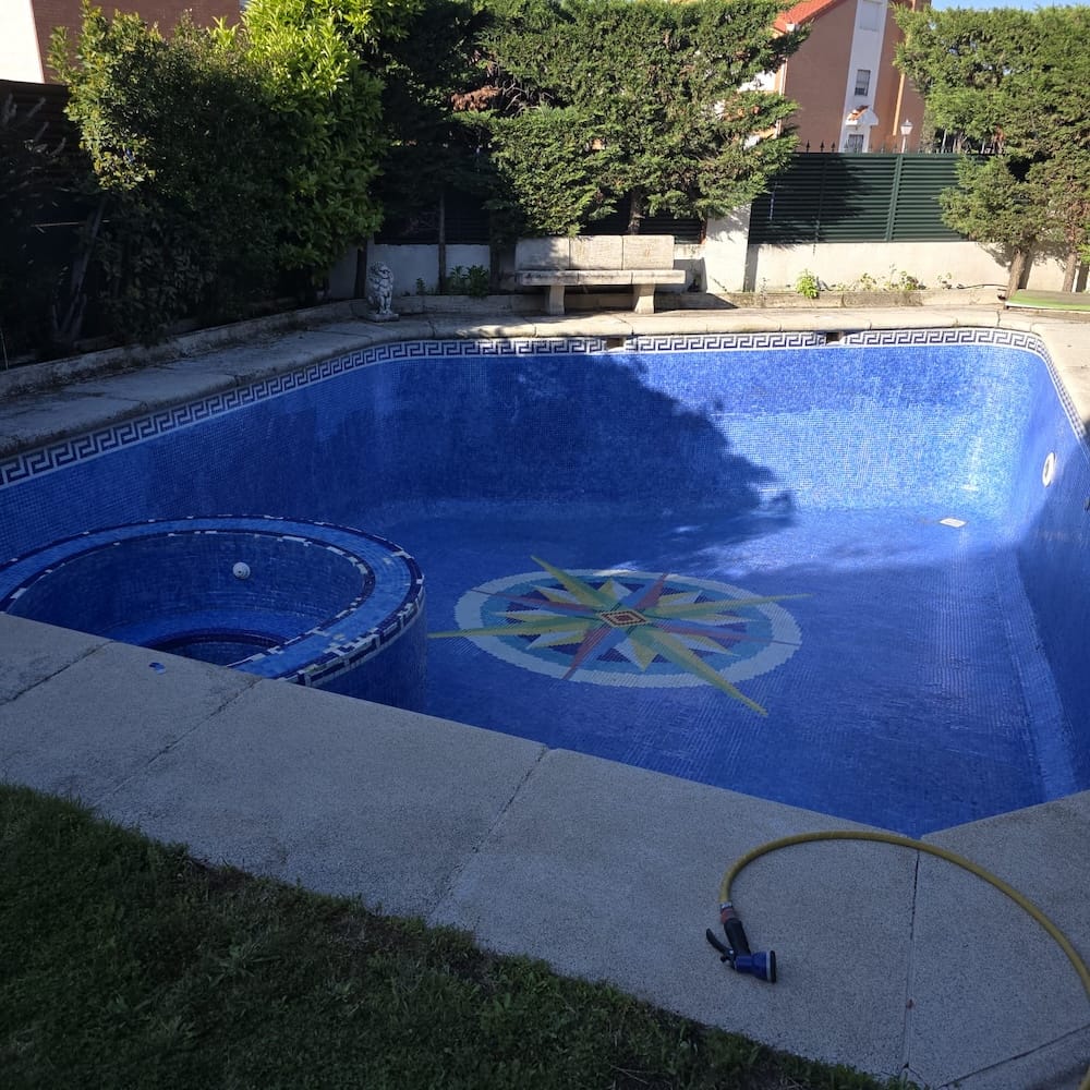 Servicio de lechada en piscinas de obra — Zona Madrid 4 DESPUÉS